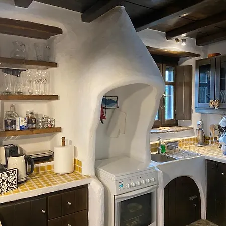 Willa Wood & Stone - Paros *